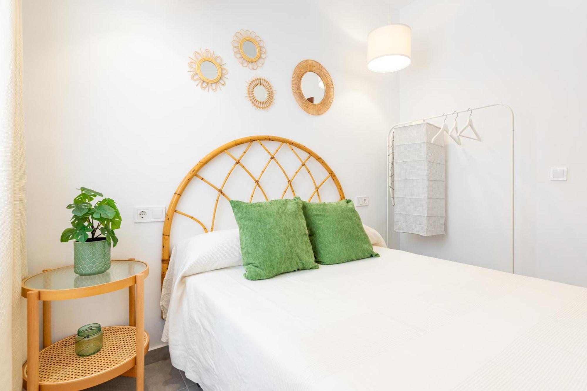 Apartment Wintowinrentals Dream On The Beachfront