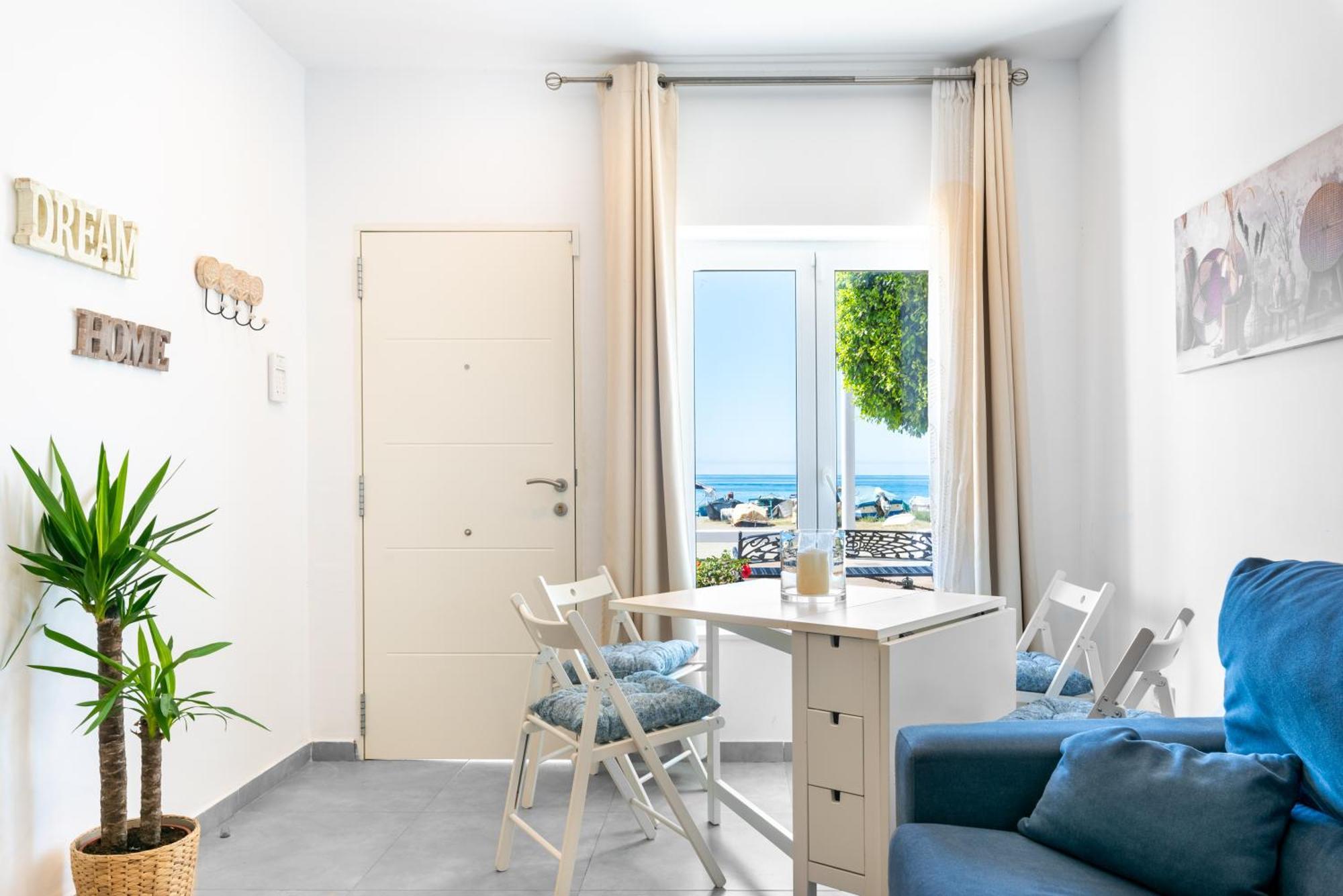Wintowinrentals Dream On The Beachfront Apartment