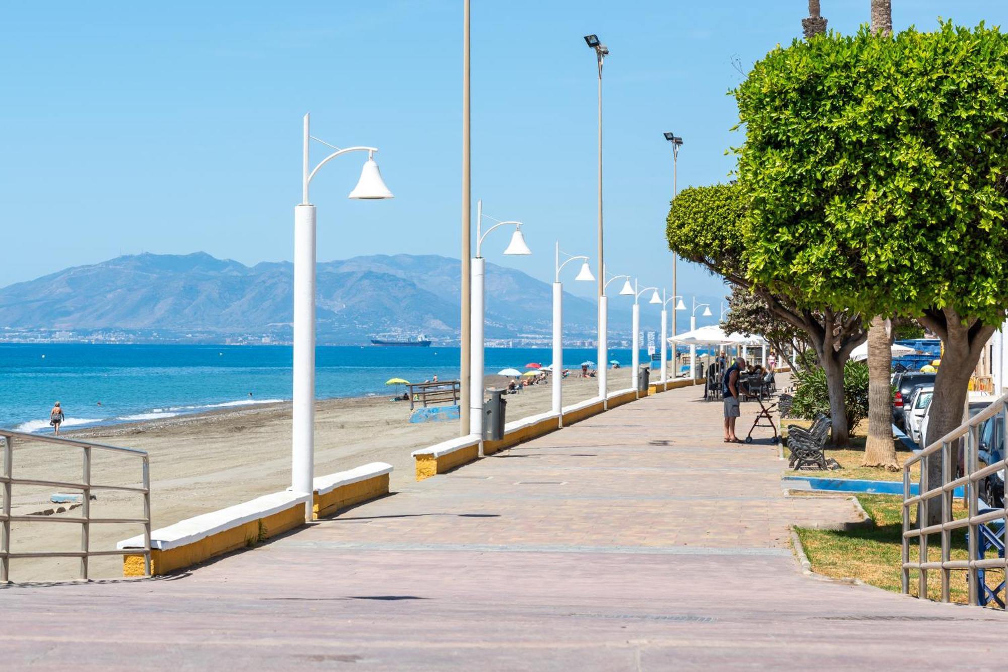 Apartment Wintowinrentals Dream On The Beachfront La Cala Del Moral